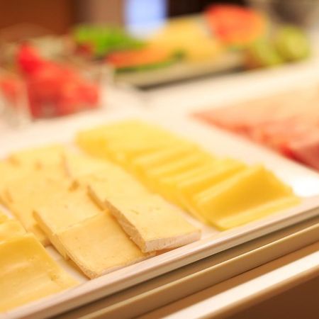 Hotel Garni Zur Laute Минделхайм Екстериор снимка