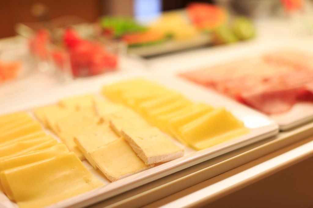 Hotel Garni Zur Laute Минделхайм Екстериор снимка